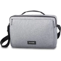 Concourse Messenger 15L Bag