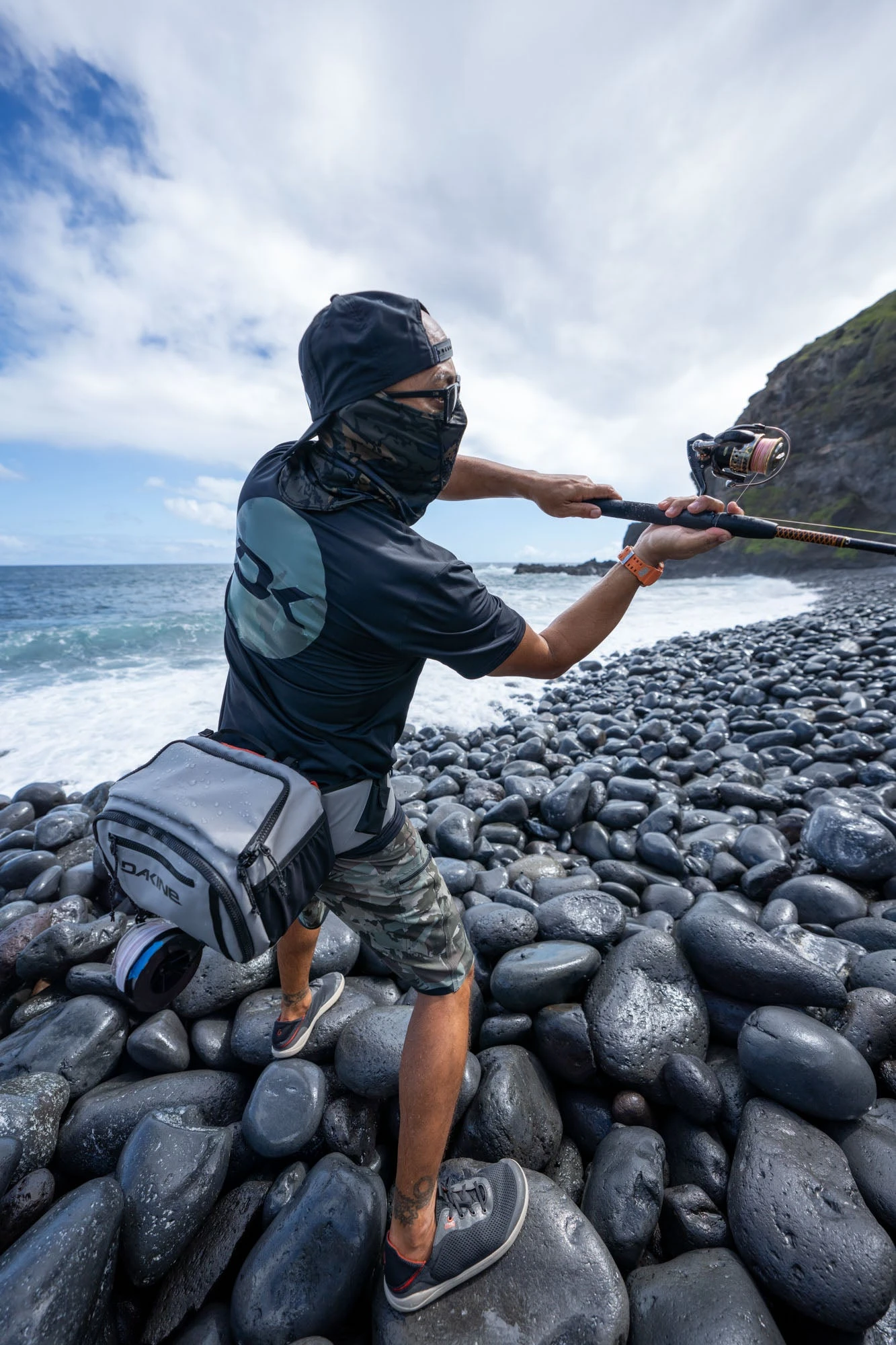 Mission Fish Waist Pack 12L - Image 9