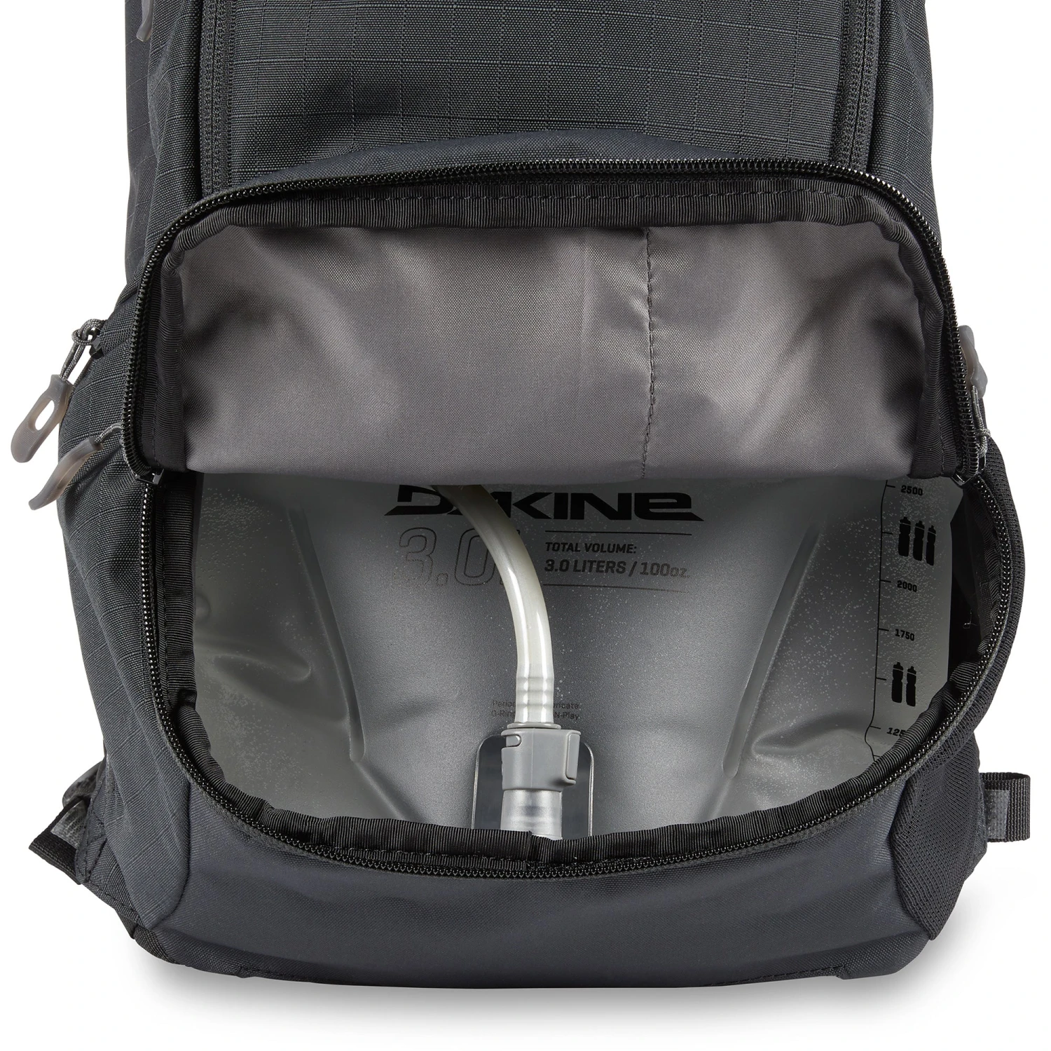 Syncline 16L Bike Hydration Backpack - Image 15