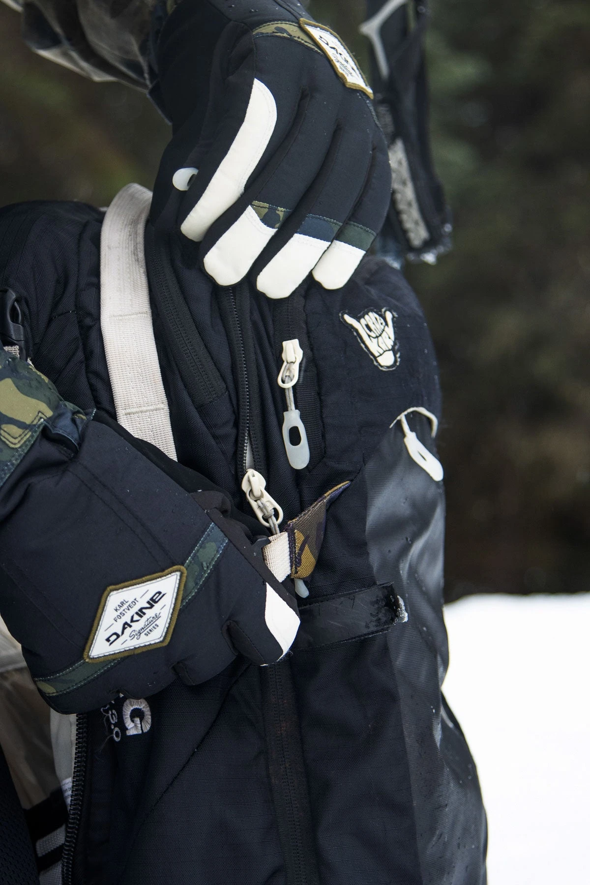 Team Poacher R.A.S. 36L Backpack - Karl Fostvedt - Image 5